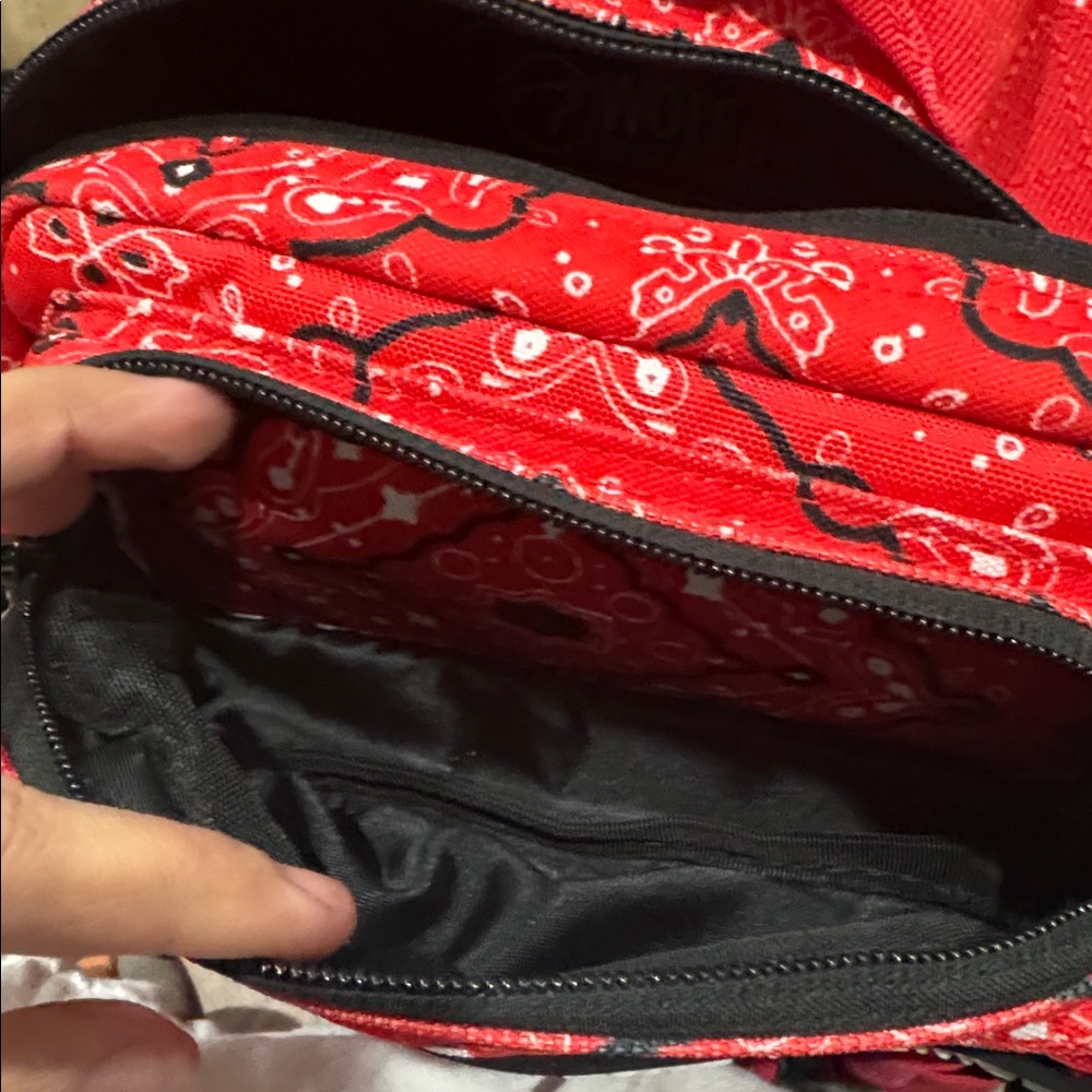 WOLFPAK Mini Red Patterned Backpack - Picture 3 of 9